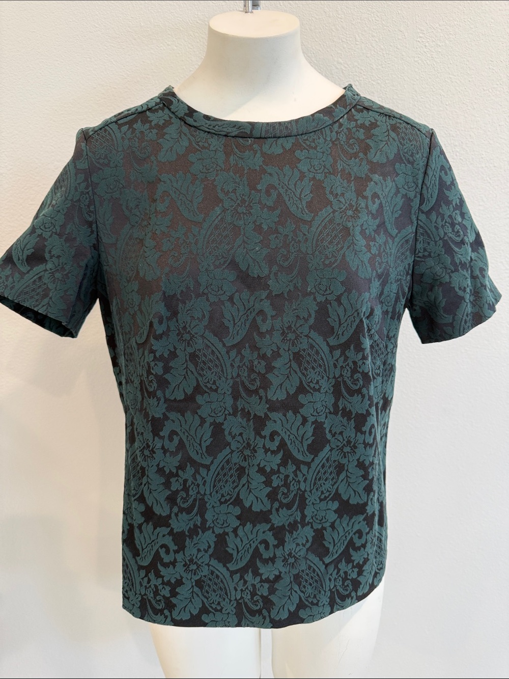 Halogen Teal Green Floral Jacquard Short Sleeve Top Sz M